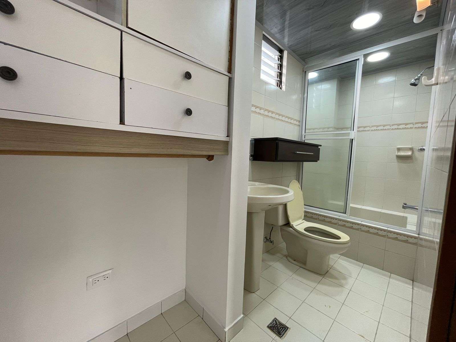 Imagen 16 de la propiedad Apartacasa en Renta Calazans